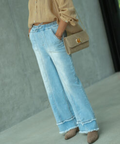 Pantalon jeans avec finitions
